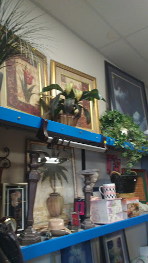 Thrift Store «ReNew ReSale», reviews and photos, 6700 Main St #130, The Colony, TX 75056, USA