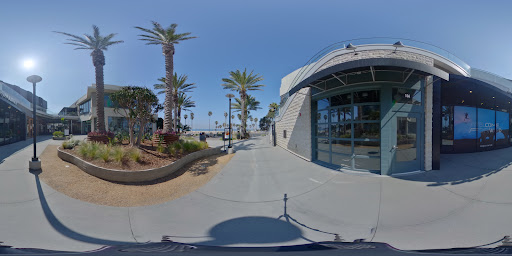 Gym «Equinox Huntington Beach», reviews and photos, 21010 Pacific Coast Hwy, Huntington Beach, CA 92648, USA
