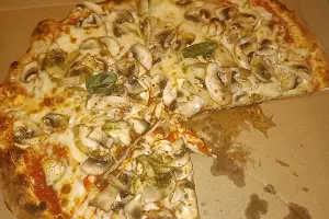 Pizza Passione image