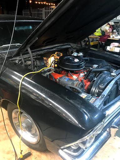 Auto Parts Store «NAPA Auto Parts - Genuine Parts Company», reviews and photos, 736 N Victory Blvd, Burbank, CA 91502, USA