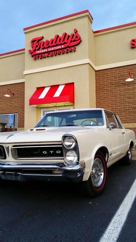 Freddy's Frozen Custard & Steakburgers 64157