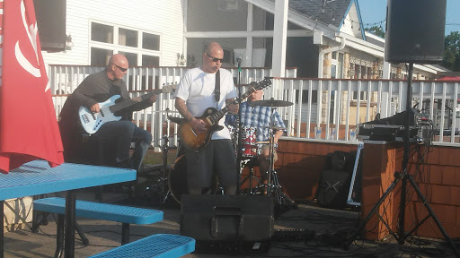 Bar & Grill «Jimmy Seas», reviews and photos, 1330 Marine St, Green Bay, WI 54301, USA