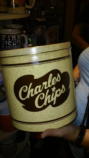 American Restaurant «Cracker Barrel Old Country Store», reviews and photos, 1313 Hilliard Rome Rd E, Columbus, OH 43228, USA