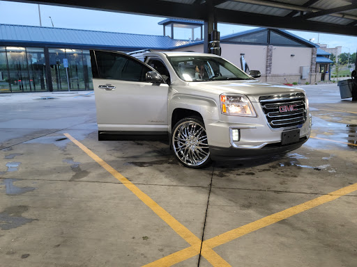 Car Wash «Big Splash Car Wash», reviews and photos, 8100 Metcalf Ave, Overland Park, KS 66204, USA