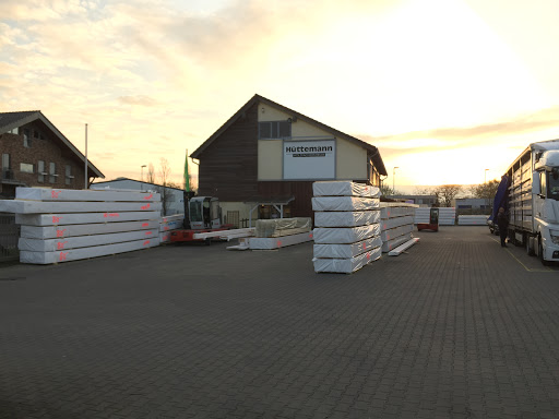 Hüttemann Düsseldorf- Holzbau Parkettböden Laminatböden Vinylböden Türen Terrassendielen WPC