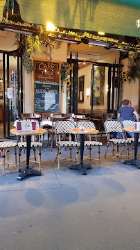 Atmosphère du Restaurant français Café Brasserie Ragueneau à Paris - n°4