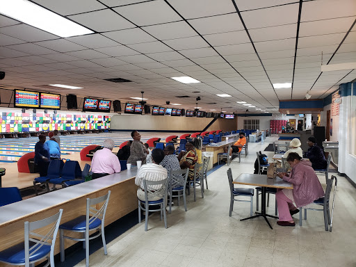 Bowling Alley «Bowling Center», reviews and photos, 3250 N Church St, Rocky Mount, NC 27804, USA