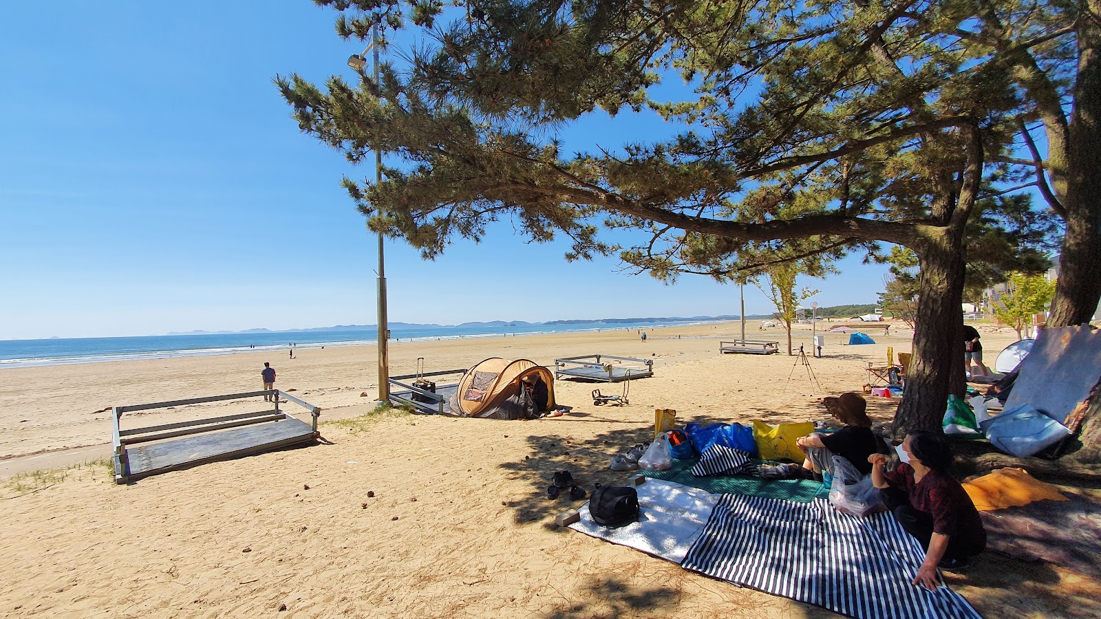Fotografie cu Dalsanpo Beach zonele de facilități