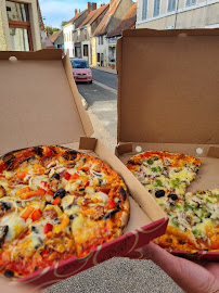 Plats et boissons du Pizzeria Croque Notes à Lurcy-Lévis - n°2