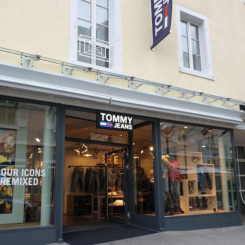 Tommy Jeans Store