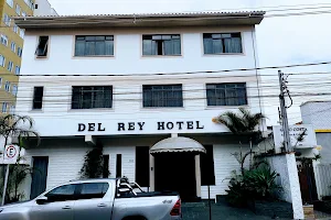 Del Rey Hotel image