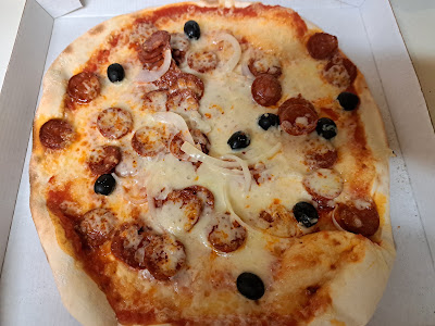 pizza mania à Saint-Yrieix-la-Perche