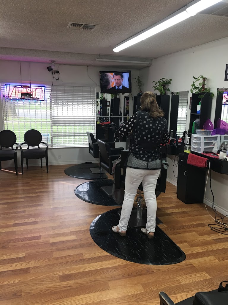 Patzi's Barber & Beauty Salon Haircuts of Corona 92882