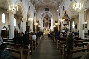 Katholische Stadtpfarrkirche Maria Himmelfahrt