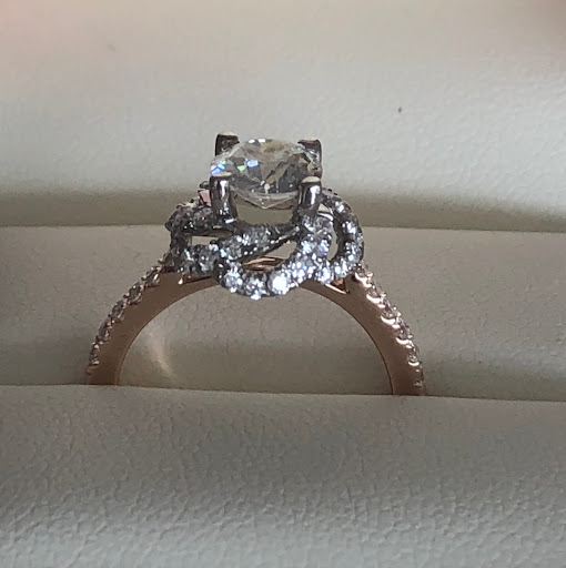 Jeweler «Eternity Jewelers», reviews and photos, 16540 Pointe Village Dr #106, Lutz, FL 33558, USA