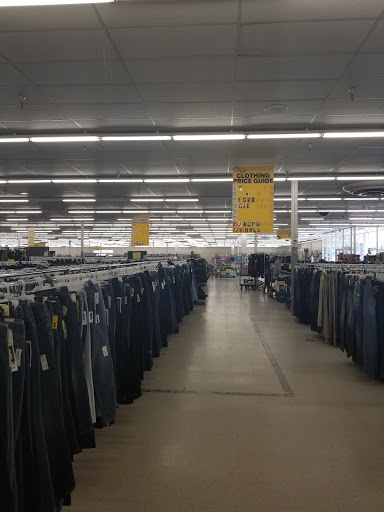 Discount Store «Robinson Salvage», reviews and photos, 1300 Bankhead Hwy, Carrollton, GA 30116, USA