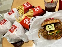 ドムドムハンバーガー 岡南FC店