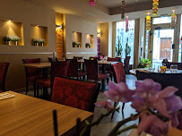 Atmosphère du Restaurant cambodgien Indochine à Saint-Genis-Laval - n°1