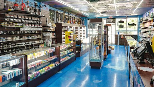 Vaporizer Store «Cloud 9 Smoke Co», reviews and photos, 180 Riverstone Pkwy #100, Canton, GA 30114, USA