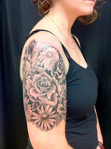 Tattoo Shop «Grinn & Barrett Tattoo and Piercing», reviews and photos, 3021 Leavenworth St, Omaha, NE 68105, USA