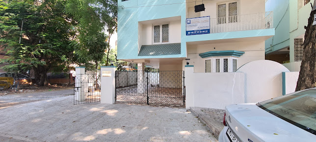 مركز بوجا لطب الأسنان - Pooja Dental Centre