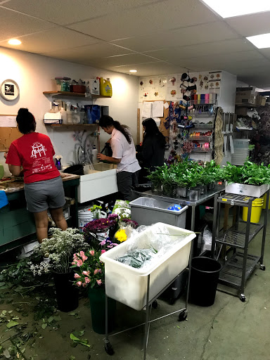 Florist «OSUFLOWERS .COM», reviews and photos, 2733 E Main St, Columbus, OH 43209, USA