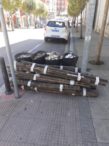 PORTES Y MUDANZAS ADL empresa de mudanzas en Santander
