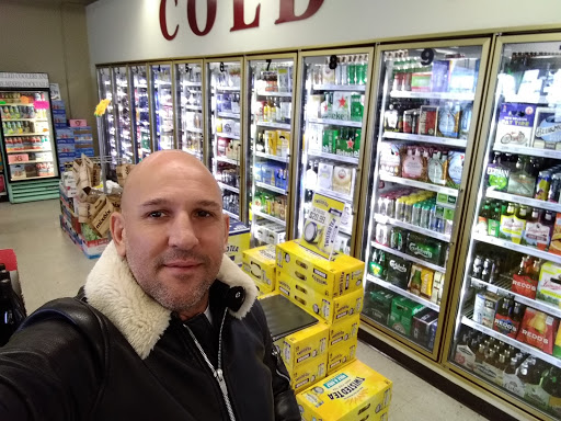 Liquor Store «Blanchards Liquors - Brockton», reviews and photos, 102 Westgate Dr, Brockton, MA 02301, USA
