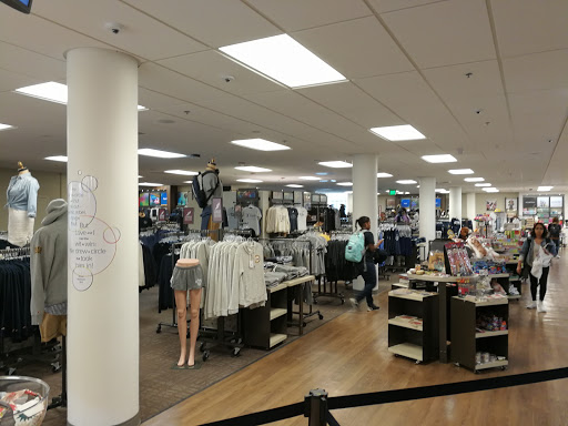 Book Store «UC Davis Stores», reviews and photos, 1 Shields Ave, Davis, CA 95616, USA