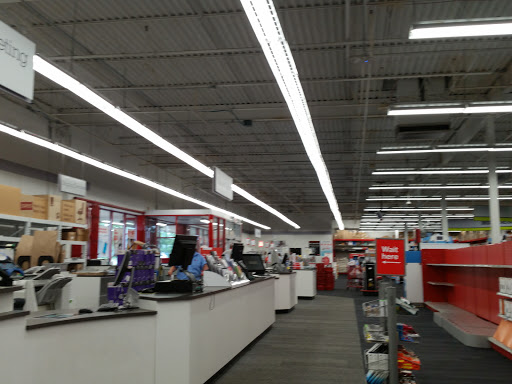 Office Supply Store «Staples», reviews and photos, 380 Sunrise Hwy, Patchogue, NY 11772, USA