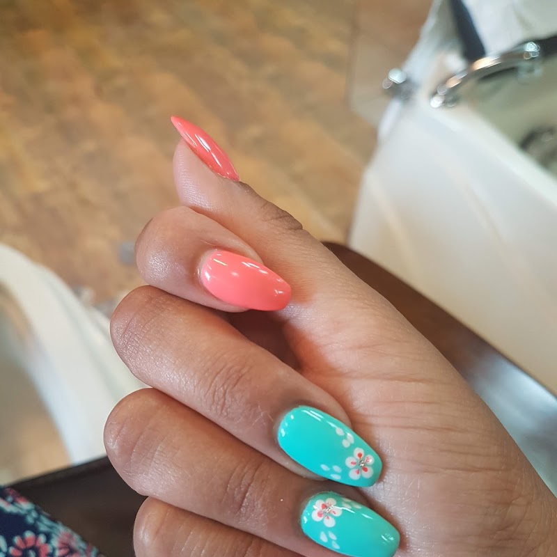 Trishco Nails