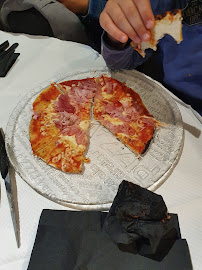 Pizza du Pizzeria La Petite Venise à Cosne-Cours-sur-Loire - n°12