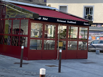 Le Cafe de la Place à Gennevilliers