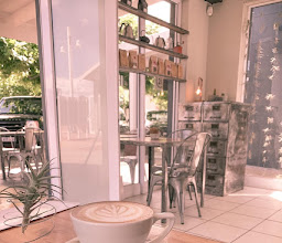 Pearl View Coffee Shop photo