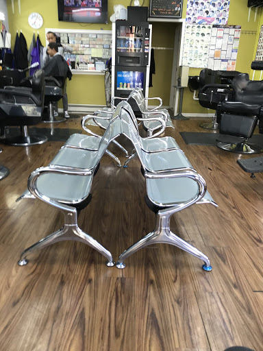 Barber Shop «H D Barber Shop.», reviews and photos, 1264 N 10th St, Reading, PA 19604, USA