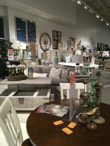Furniture Store «Ashley HomeStore», reviews and photos, 6560 20th St, Vero Beach, FL 32966, USA