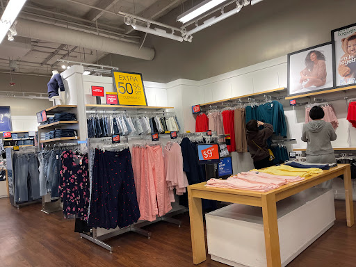 Clothing Store «Gap Outlet», reviews and photos, 1600 Saratoga Ave, San Jose, CA 95129, USA