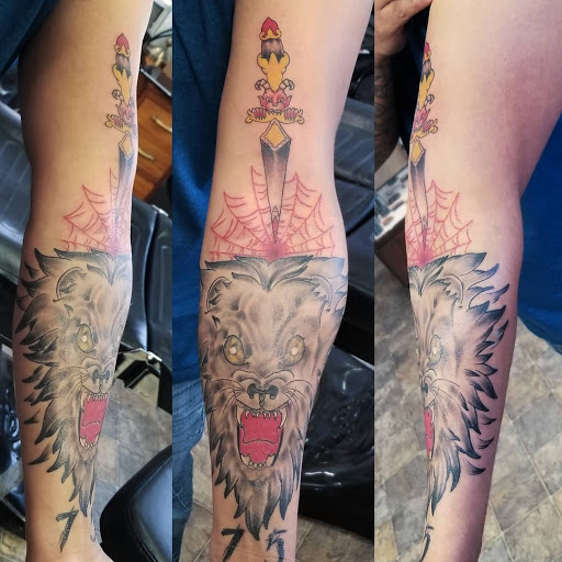 Tattoo Shop «Blue Ring Studio Tattoo & Piercing», reviews and photos, 2408 Cleveland Blvd, Caldwell, ID 83605, USA
