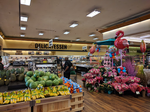 Grocery Store «Albertsons», reviews and photos, 4857 Government St, Baton Rouge, LA 70806, USA