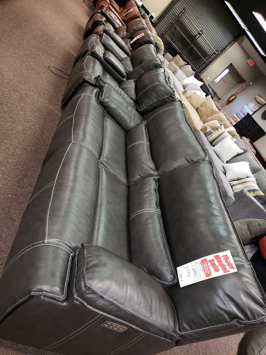 Furniture Store «Mor Furniture for Less», reviews and photos, 5156 N Blackstone Ave, Fresno, CA 93710, USA