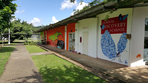 Gamboa Discovery School