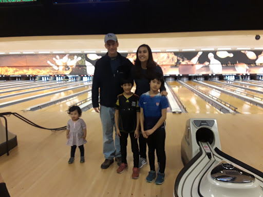 Bowling Alley «Avon North Hill Lanes», reviews and photos, 150 W Tienken Rd, Rochester Hills, MI 48306, USA