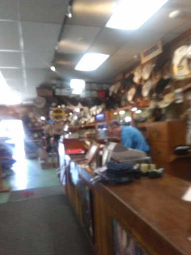 Western Apparel Store «Country General Store», reviews and photos, 6279 Van Nuys Blvd, Van Nuys, CA 91401, USA