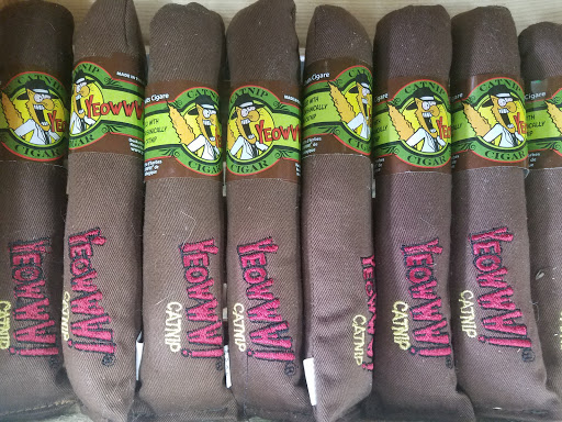 Pet Store «Oak Park Natural Pet & Fish», reviews and photos, 23 N Harlem Ave, Oak Park, IL 60302, USA