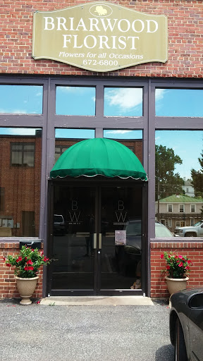 Briarwood Florist, 307 N Madison Rd, Orange, VA 22960, USA, 