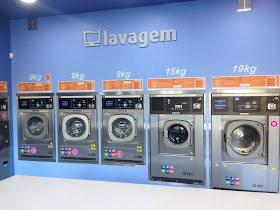 Lavandaria Self Service Can wash