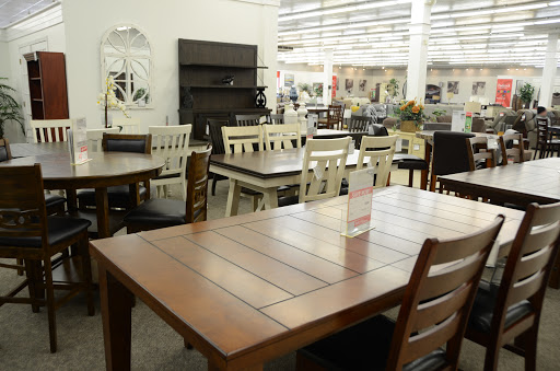 Furniture Store «Badcock Home Furniture &more», reviews and photos, 761 Madison St, Shelbyville, TN 37160, USA