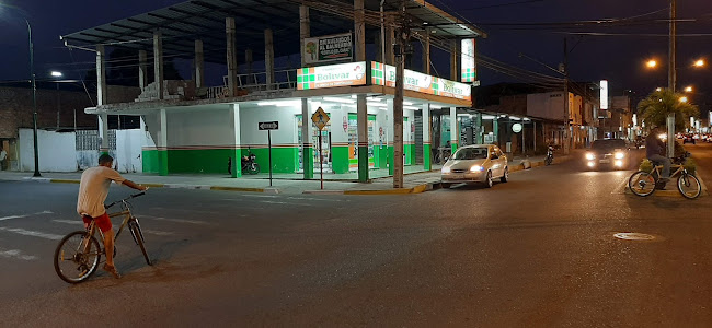 Farmacia Bolívar #3