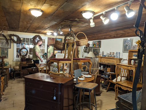Candle Store «Whiffle Tree Country Store & Candle Co», reviews and photos, 101 Andover Rd, Billerica, MA 01821, USA