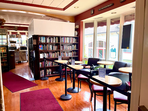 Wine Bar «Thirsty Mind Coffee and Wine Bar», reviews and photos, 23 College St # 6, South Hadley, MA 01075, USA